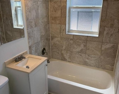 5501 Foote St. Ne - Photo Thumbnail 11