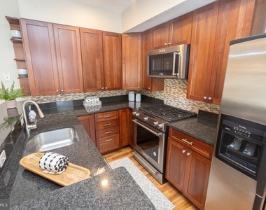 1417 Chapin Street Nw - Photo Thumbnail 2