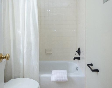 1417 Chapin Street Nw - Photo Thumbnail 24