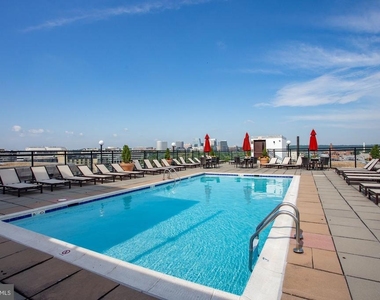 940 25th Street Nw - Photo Thumbnail 10