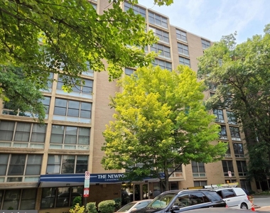 1260 21st Street Nw - Photo Thumbnail 14