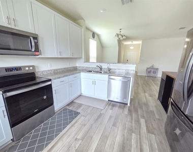 48 Pacific Loon St - Photo Thumbnail 7