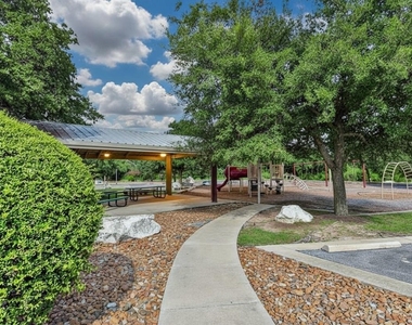 104 Mertz Ln - Photo Thumbnail 22
