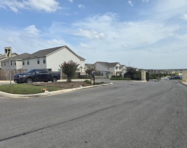 7520 Magnolia Village Vlg - Photo Thumbnail 1