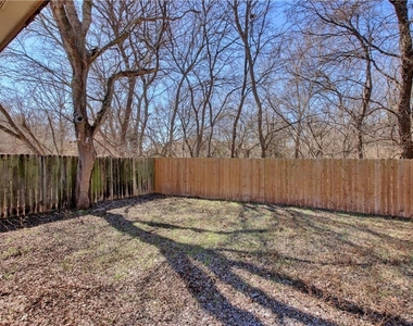 1801 Mearns Meadow Blvd - Photo Thumbnail 21
