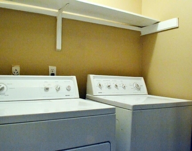 1801 Mearns Meadow Blvd - Photo Thumbnail 11