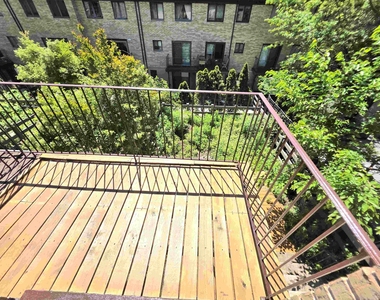 32 Joseph Lane - Photo Thumbnail 7