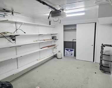 32 Joseph Lane - Photo Thumbnail 18