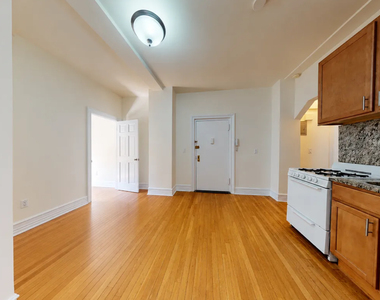 West 84th Street - Photo Thumbnail 1