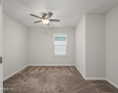 5132 Oak Bend Avenue - Photo Thumbnail 13