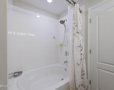 5132 Oak Bend Avenue - Photo Thumbnail 18
