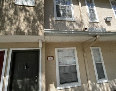 10075 Gate Parkway - Photo Thumbnail 3