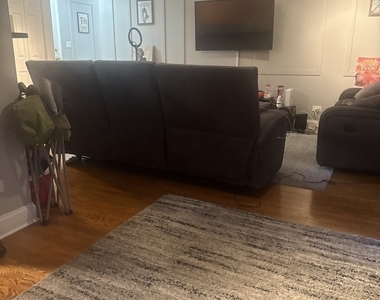2501 W Touhy Avenue - Photo Thumbnail 1