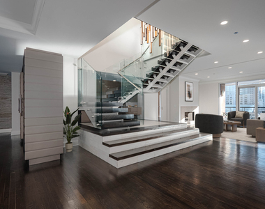 270 E Pearson Street - Photo Thumbnail 1
