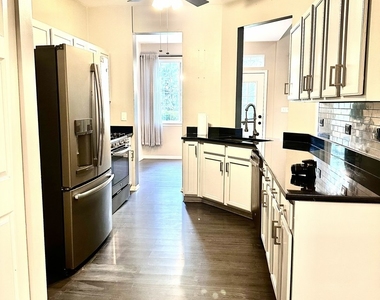 3125 Anton Drive - Photo Thumbnail 4