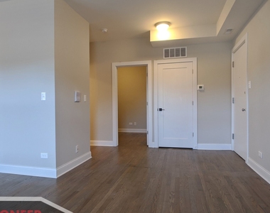3407 W Fullerton Avenue - Photo Thumbnail 3