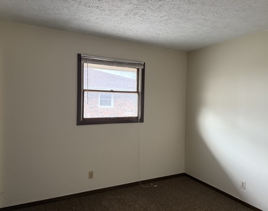 1161 S Buchanan Street - Photo Thumbnail 5