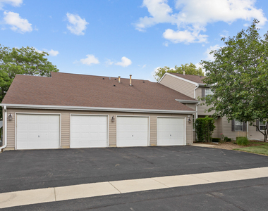 546 E Shag Bark Lane - Photo Thumbnail 20