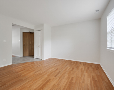 546 E Shag Bark Lane - Photo Thumbnail 4