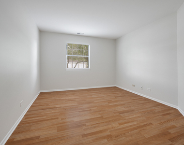 546 E Shag Bark Lane - Photo Thumbnail 11