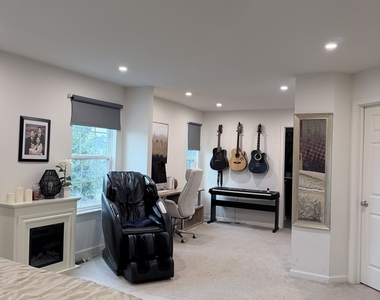 1855 Great Plains Way - Photo Thumbnail 13