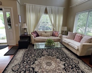1791 Ellington Drive - Photo Thumbnail 7