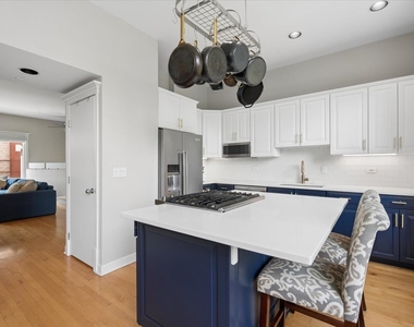 235 S Marion Street - Photo Thumbnail 6