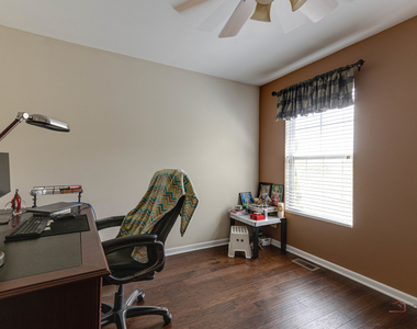 533 Plaza Place - Photo Thumbnail 28