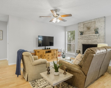 260 El Dorado Boulevard - Photo Thumbnail 2