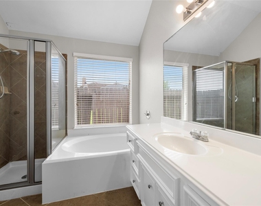 13134 Arden Ridge Lane - Photo Thumbnail 15
