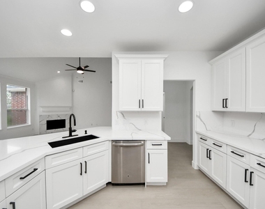 21214 Lilac Meadows Lane - Photo Thumbnail 13