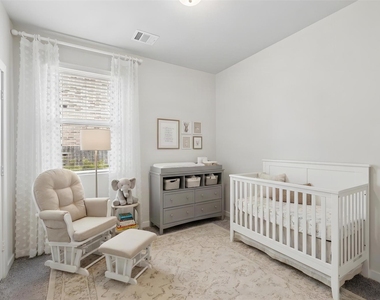 9848 Sweet Flag Ct - Photo Thumbnail 16