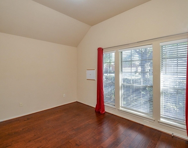 5915 Turkey Creek - Photo Thumbnail 28