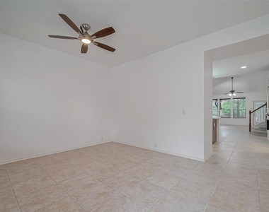 24543 Carlton Springs Lane - Photo Thumbnail 8