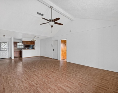 4701 Crepe Myrtle Lane - Photo Thumbnail 4