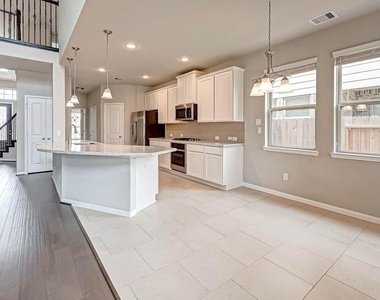 26918 Skylark Bluff Trail - Photo Thumbnail 10