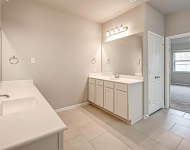 26918 Skylark Bluff Trail - Photo Thumbnail 12