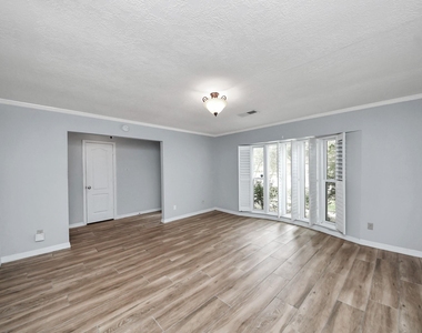 5954 Beaudry Drive - Photo Thumbnail 5