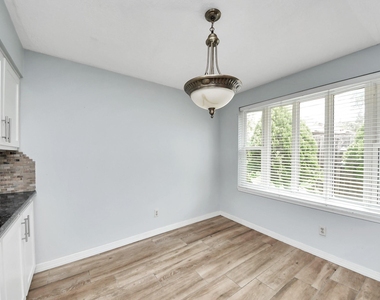 5954 Beaudry Drive - Photo Thumbnail 18
