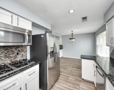 5954 Beaudry Drive - Photo Thumbnail 14