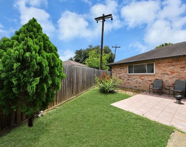 5954 Beaudry Drive - Photo Thumbnail 35