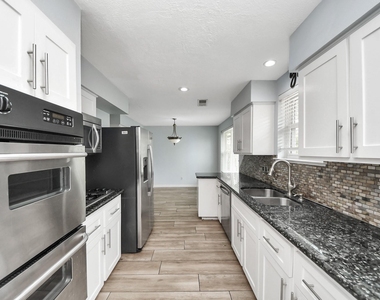 5954 Beaudry Drive - Photo Thumbnail 12