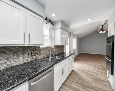 5954 Beaudry Drive - Photo Thumbnail 17