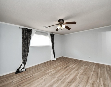 5954 Beaudry Drive - Photo Thumbnail 30