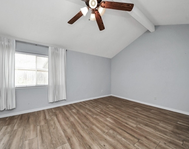 5954 Beaudry Drive - Photo Thumbnail 10