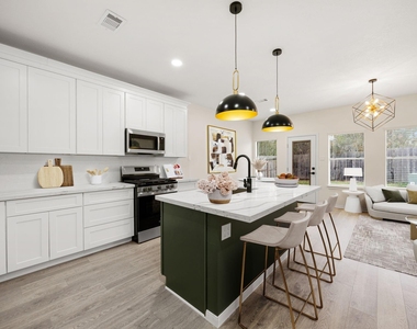 13735 Sablegarden Lane - Photo Thumbnail 7
