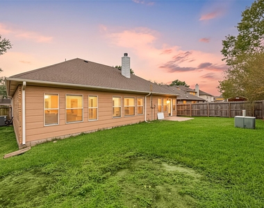 13735 Sablegarden Lane - Photo Thumbnail 17