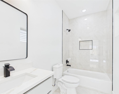5316 Terry Street - Photo Thumbnail 8