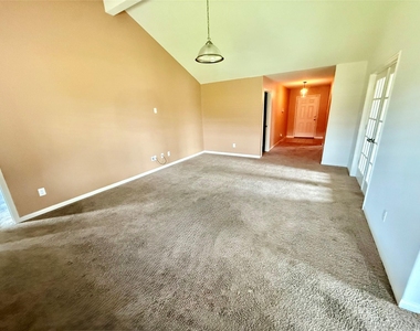 2407 Seabourne Trails Rd Road - Photo Thumbnail 2