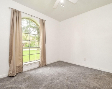 9037 Crestview Drive - Photo Thumbnail 19